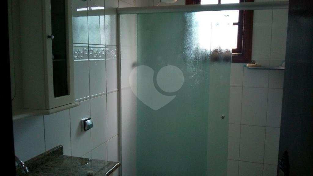 Sobrado à venda com 5 quartos, sendo 1 suíte, em Lapa de Baixo, São Paulo, SP