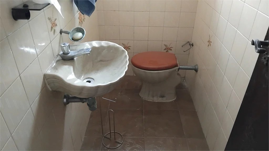Sobrado à venda com 3 quartos em Jardim Odete, São Paulo, SP