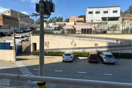 Apartamento à venda com 2 quartos em Jardim Rodrigues Alves, Ferraz de Vasconcelos, SP