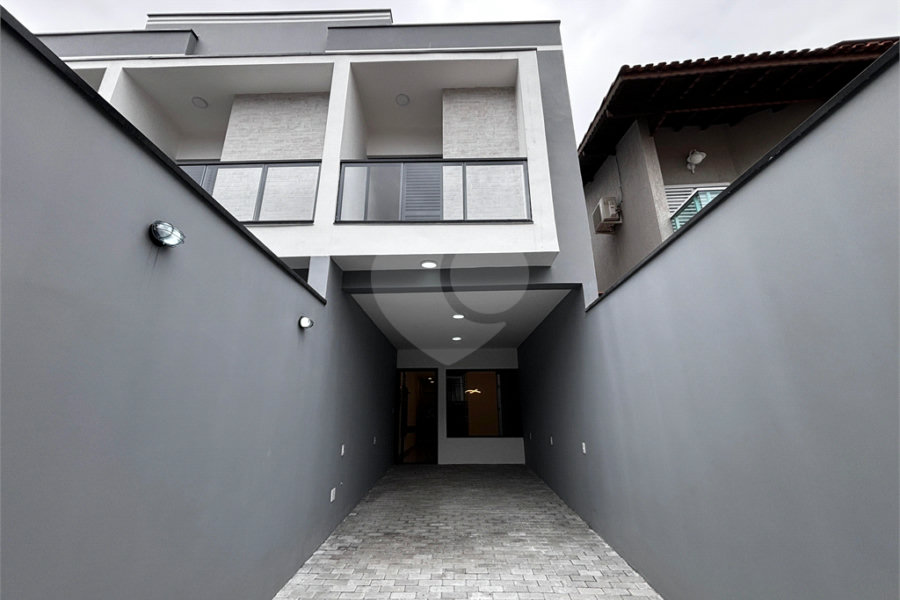 Sobrado à venda com 3 suítes em Vila Guilherme, São Paulo, SP