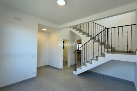 Casa à venda com 3 suítes no condomínio Celina Residencial, Atibaia - SP