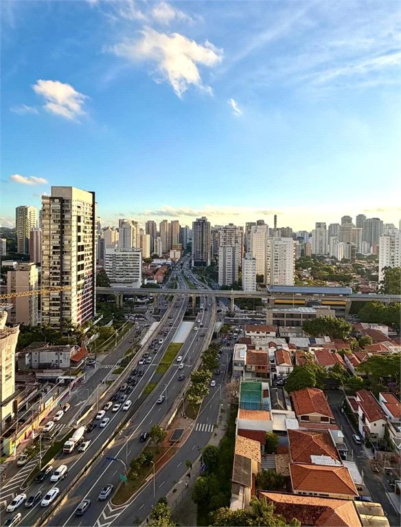 Studio à venda ou para alugar com 1 quarto em Brooklin Paulista, São Paulo, SP