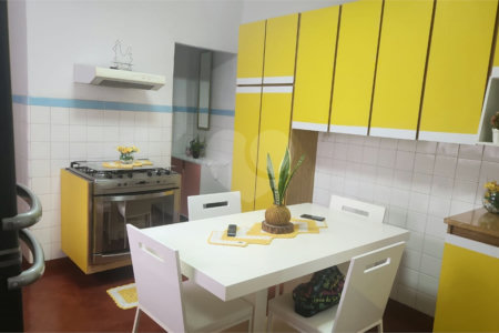 Casa à venda com 2 quartos em Vila Santa Maria, São Paulo, SP
