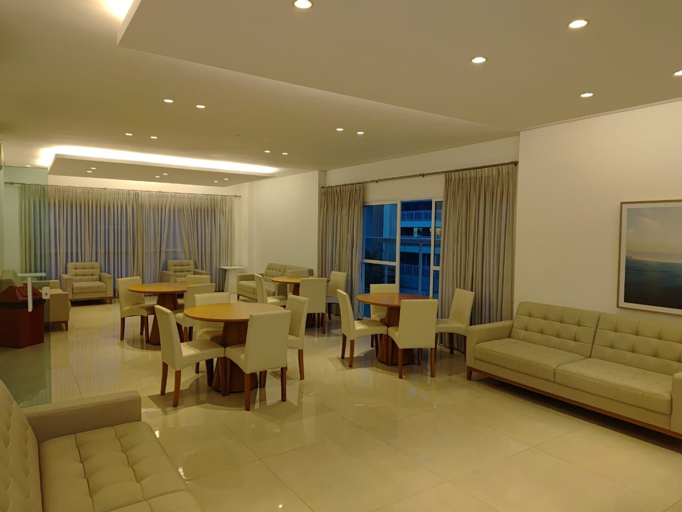 Apartamento com 2 dormitórios à venda, 76 m² por R$ 1.150.000,00 - Gonzaga - Santos/SP
