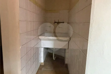 Sobrado à venda com 3 quartos em Água Fria, São Paulo, SP