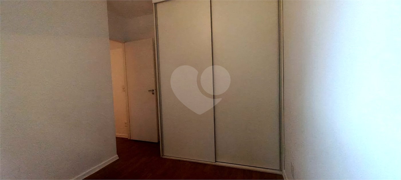 Apartamento à venda com 2 quartos em Jardim Esmeralda, São Paulo, SP