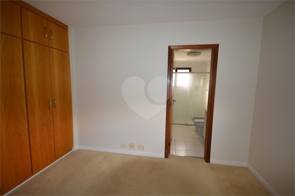 Apartamento à venda com 4 quartos, sendo 2 suítes, em Jardim Ampliação, São Paulo, SP