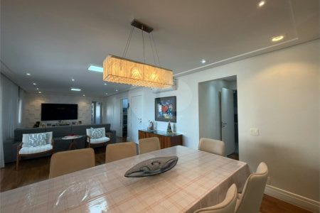 Apartamento à venda com 3 suítes em Jardim Marajoara, São Paulo, SP