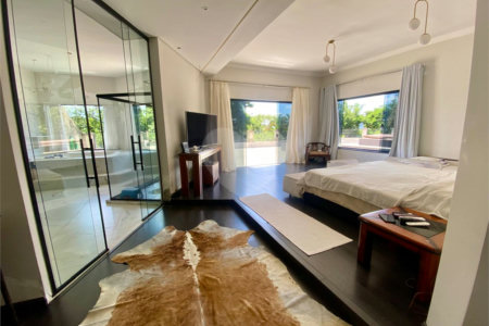 Casa para alugar com 5 quartos, sendo 3 suítes,  em Samambaia Parque Residencial, Atibaia, SP