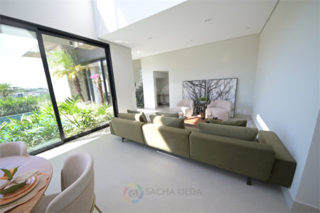 Casa à venda com 4 suítes no condomínio Villa dos Pinheiros, Indaiatuba - SP
