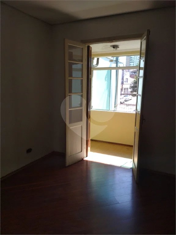 Sobrado à venda com 3 quartos em Santana, São Paulo, SP