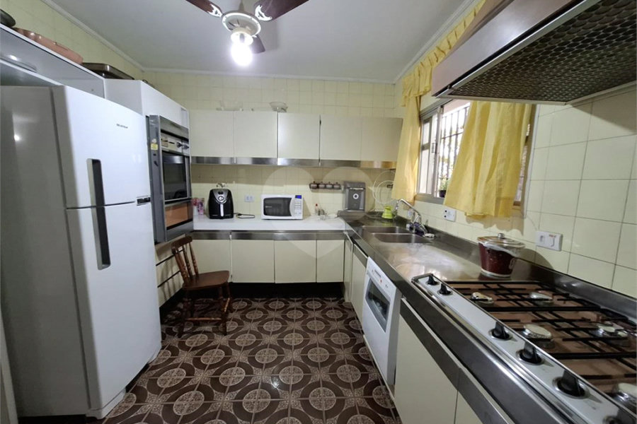 Casa à venda com 4 quartos, sendo 1 suíte, em Água Fria, São Paulo, SP