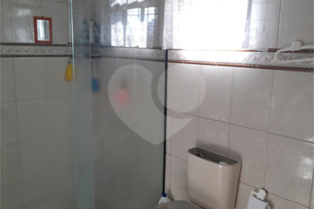 Casa à venda com 4 quartos, sendo 1 suíte, em Mogi Moderno, Mogi das Cruzes, SP