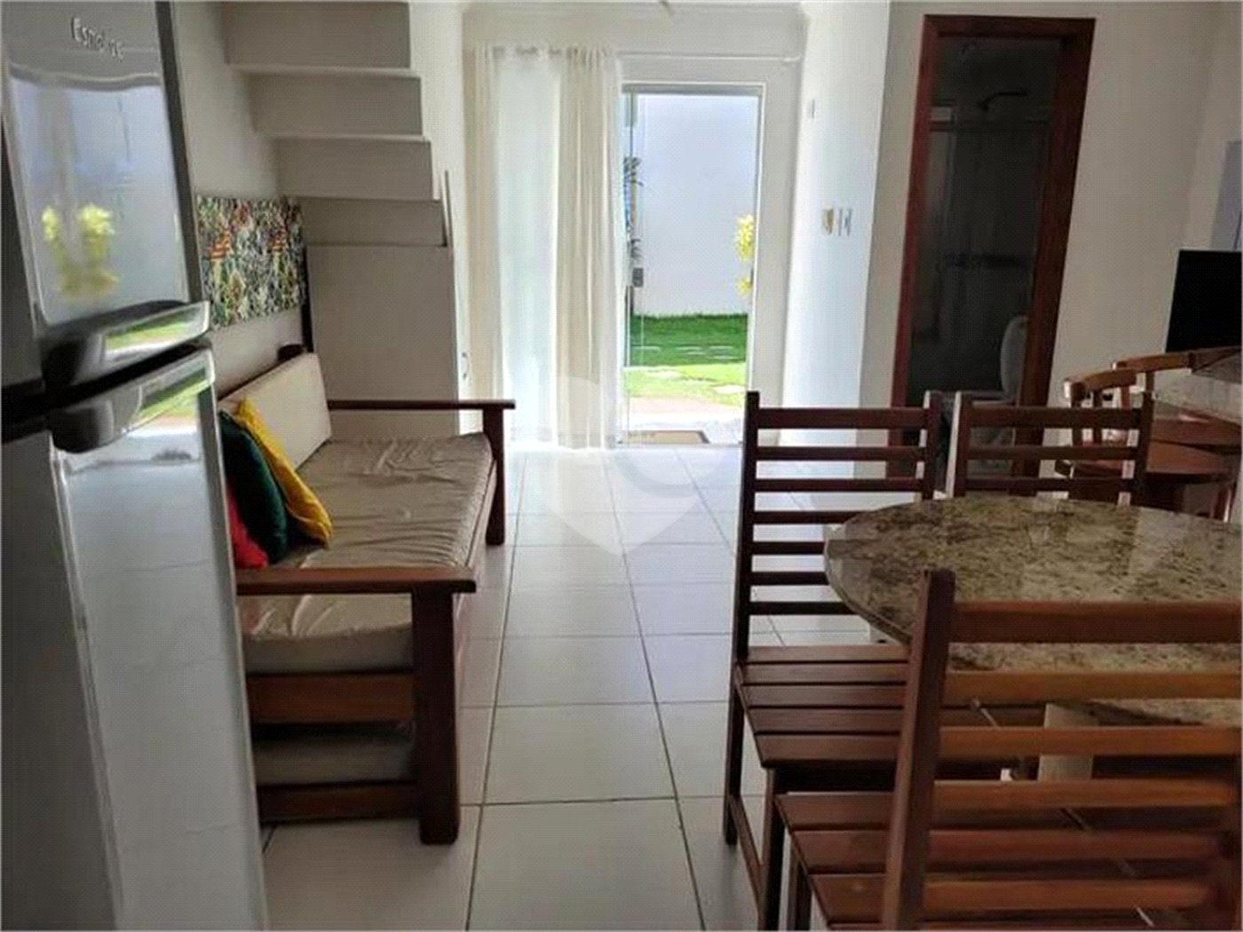 Apartamento à venda com 1 suíte em Taperapuan, Porto Seguro, BA