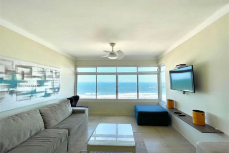 Apartamento Frente Mar com 4 Quartos para Venda ou Locação em Pitangueiras – Guarujá/SP