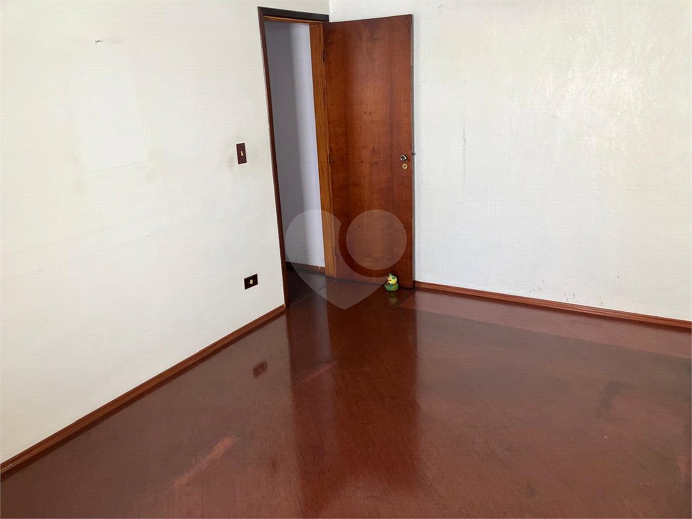 Sobrado à venda com 3 quartos, sendo 1 suíte, em Vila Mazzei, São Paulo, SP