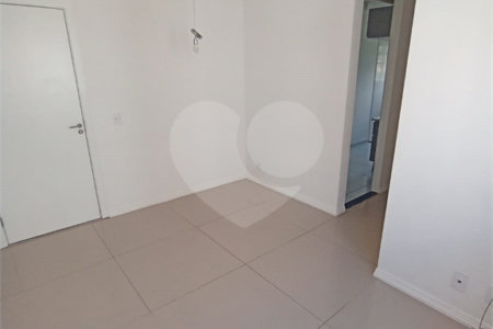 Apartamento para alugar com 2 quartos em Campo Grande, Rio de Janeiro, RJ