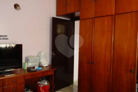 Sobrado à venda com 2 quartos em Vila Gustavo, São Paulo, SP