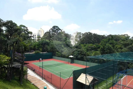 Cobertura à venda com 3 quartos, sendo 2 suítes,  em Paraíso do Morumbi, São Paulo, SP