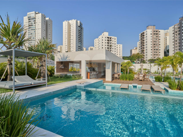 Apartamento à venda com 3 quartos, sendo 1 suíte,  em Jardim Marajoara, São Paulo, SP