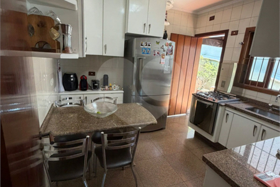 Casa à venda com 4 quartos, sendo 3 suítes, em Tremembé, São Paulo, SP