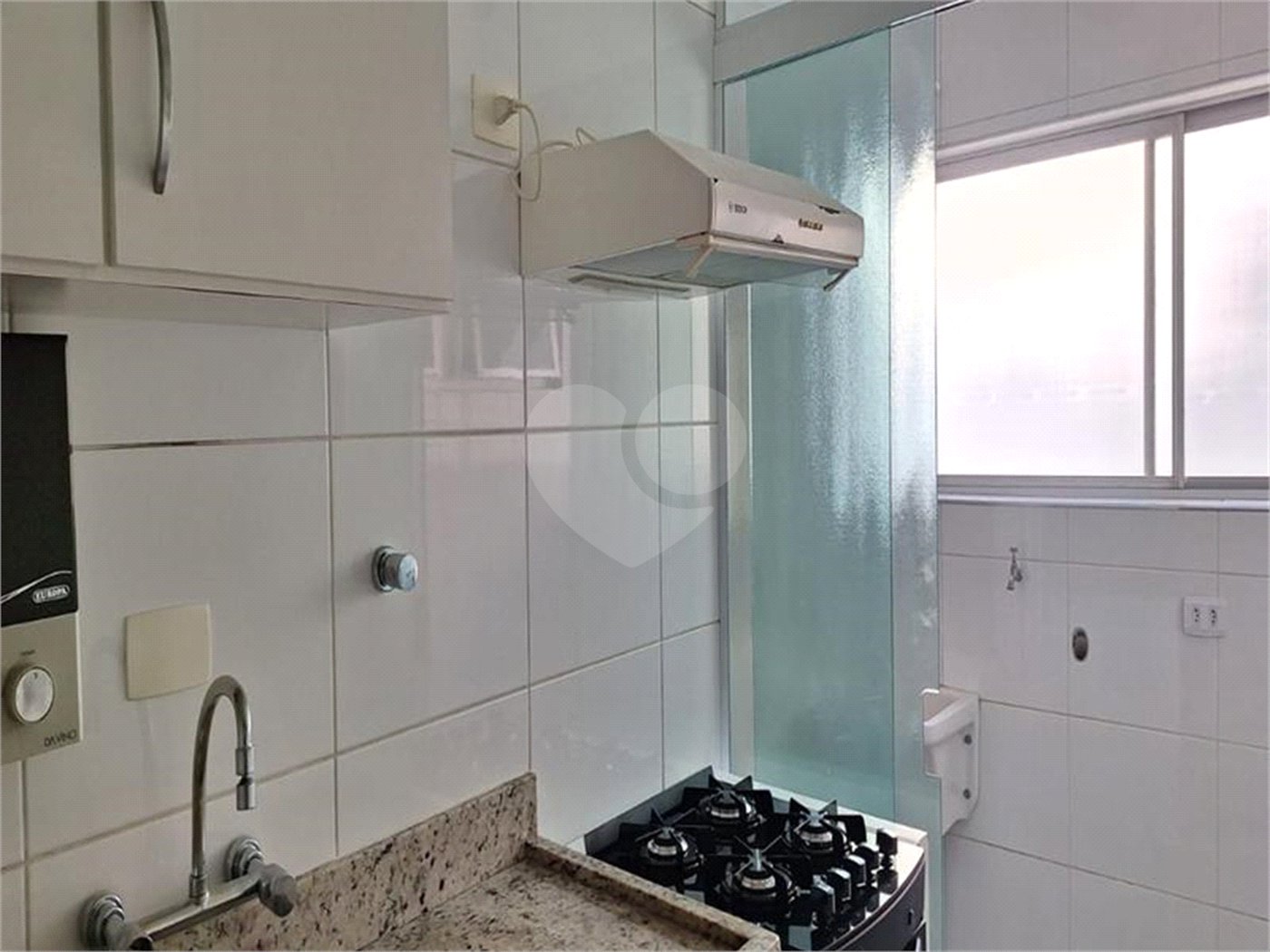 Apartamento à venda com 3 quartos, sendo 1 suíte, em Indianópolis, São Paulo, SP