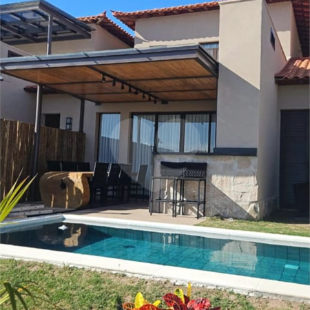 Casa em condomínio à venda com 4 quartos, sendo 3 suítes, em Marina, Armação dos Búzios, RJ
