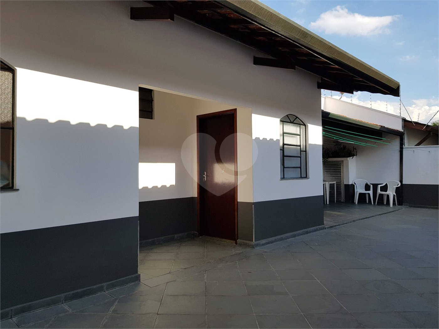 Casa à venda com 3 quartos, sendo 1 suíte, no condomínio City Campo Grande, São Paulo - SP
