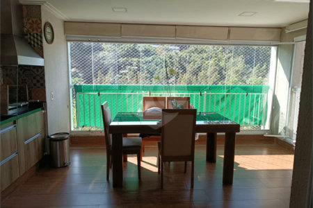 Apartamento à venda ou para alugar com 2 quartos, sendo 1 suíte, em Vila Leonor, São Paulo, SP