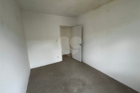 Apartamento à venda com 2 quartos em Guaraú, Salto, SP