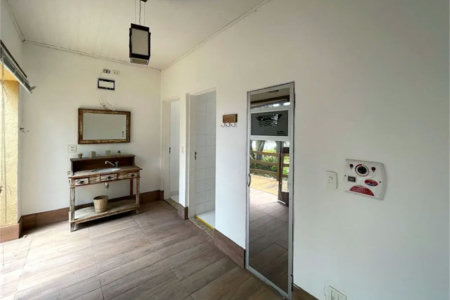 Casa à venda com 4 suítes no condomínio Miollo da Granja, Cotia - SP