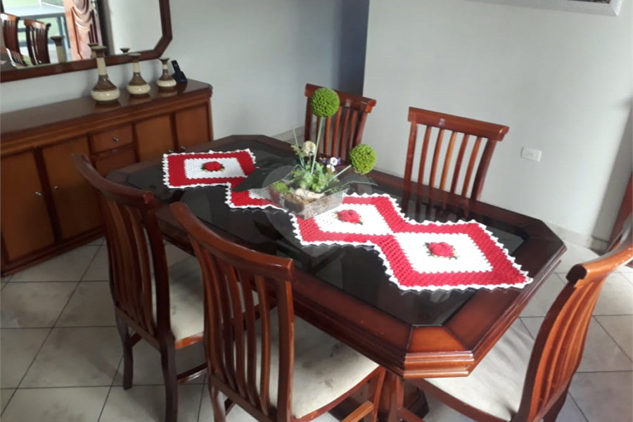 Sobrado à venda com 4 quartos, sendo 1 suíte,  no Brasilândia, São Paulo, SP