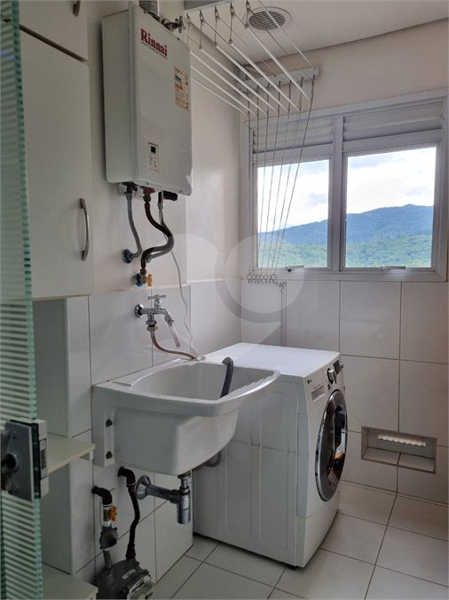Apartamento à venda com 2 quartos, sendo 1 suíte,  em Vila Mogilar, Mogi das Cruzes, SP