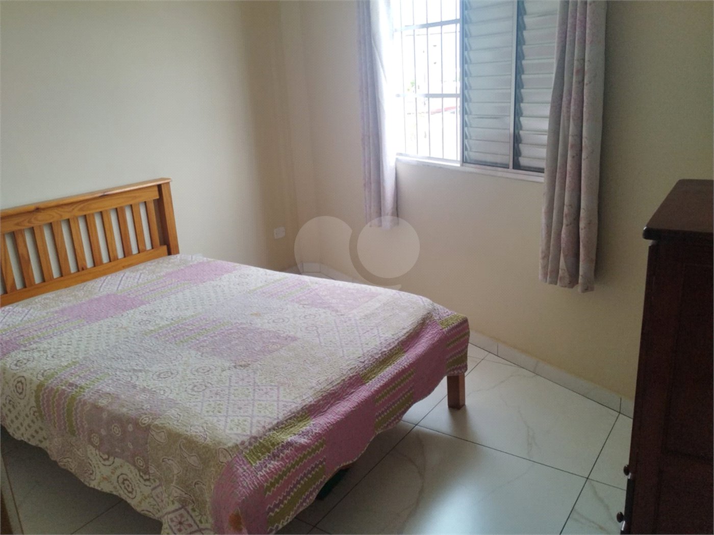 Apartamento à venda com 2 quartos em Maracanã, Praia Grande, SP