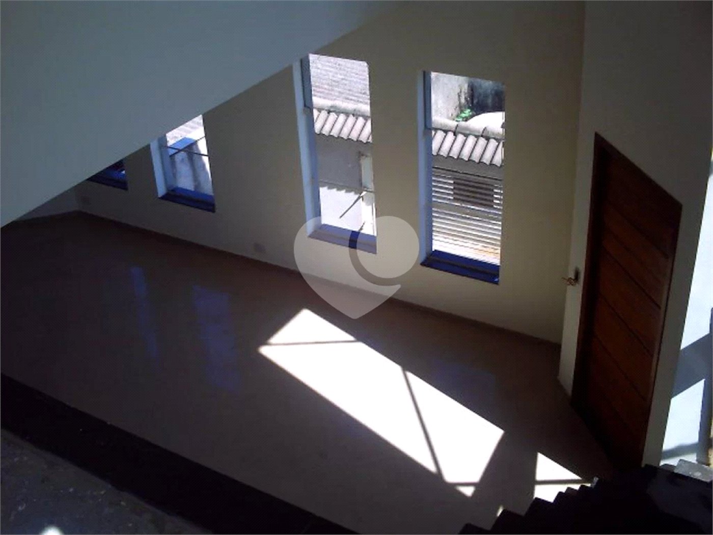 Sobrado à venda com 3 quartos, sendo 1 suíte, em Tremembé, São Paulo, SP