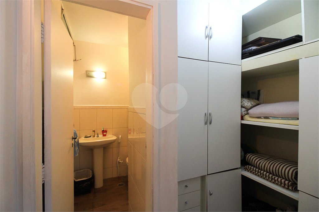 Apartamento à venda com 3 quartos, sendo 1 suíte, em Jardim Paulista, São Paulo, SP