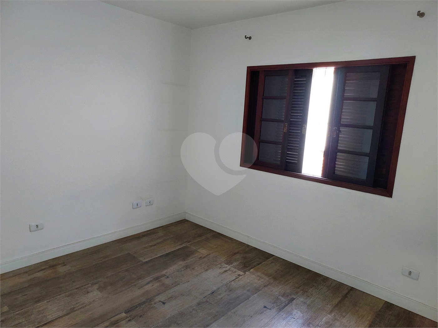 Casa à venda com 2 quartos em Parada Inglesa, São Paulo, SP