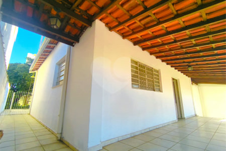Casa para alugar com 2 quartos, sendo 1 suíte, no Centro, Indaiatuba, SP