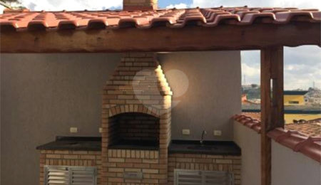 Sobrado à venda com 3 quartos, sendo 1 suíte, em Vila Galvão, Guarulhos, SP