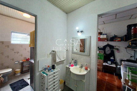 Casa à venda com 4 quartos em Vila Trujillo, Sorocaba, SP