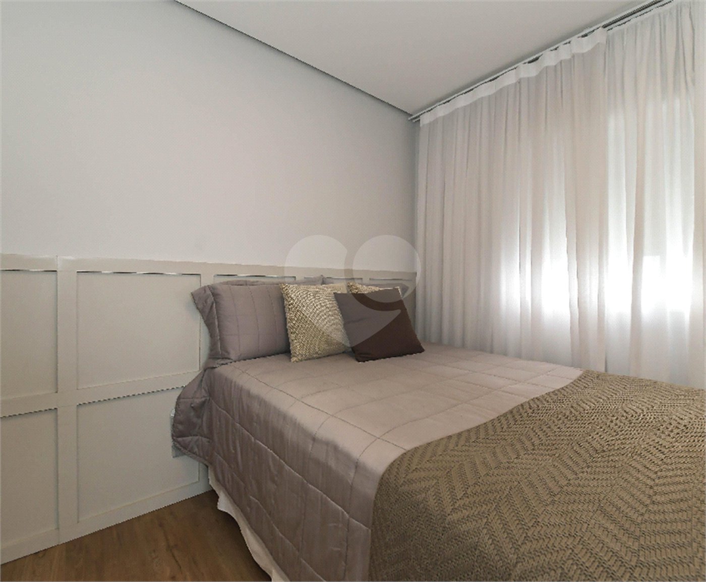 Duplex à venda com 4 quartos, sendo 3 suítes, em Bosque da Saúde, São Paulo, SP