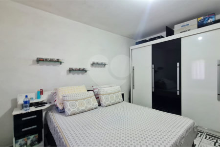 Casa à venda com 5 quartos em Ivoturucaia, Jundiaí, SP