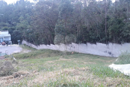 Terreno à venda no condomínio Mosaico da Serra, Mogi das Cruzes - SP