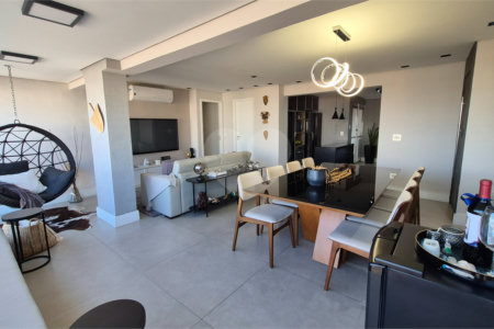 Apartamento à venda com 2 suítes em Jardim Esmeralda, São Paulo, SP