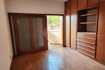 Casa à venda com 3 quartos, sendo 1 suíte, em Jardim Morumbi, Araraquara, SP