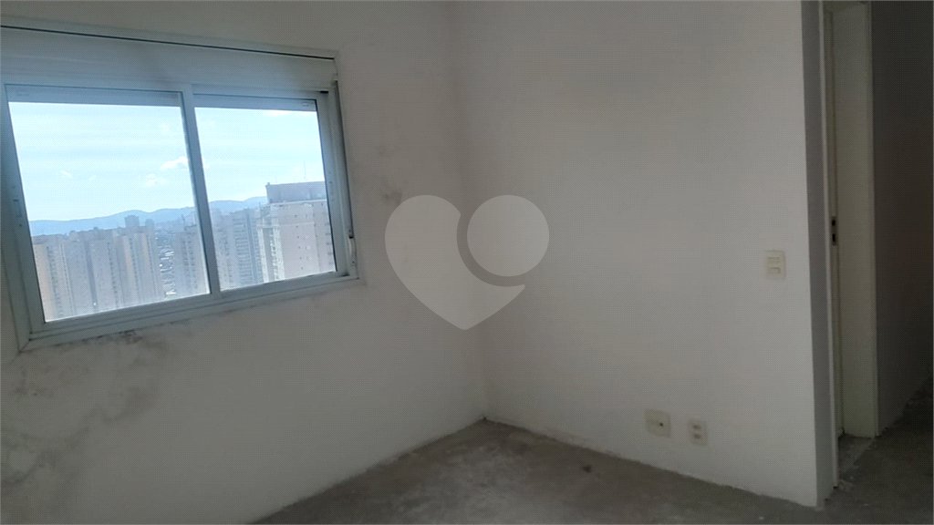 Apartamento à venda com 3 suítes em Jardim Zaira, Guarulhos, SP