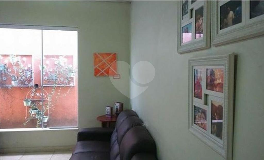 Casa Térrea à venda com 3 quartos em Chora Menino, São Paulo, SP