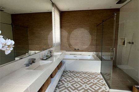 Casa à venda com 4 suítes no condomínio Reserva Nova Cantareira., São Paulo - SP