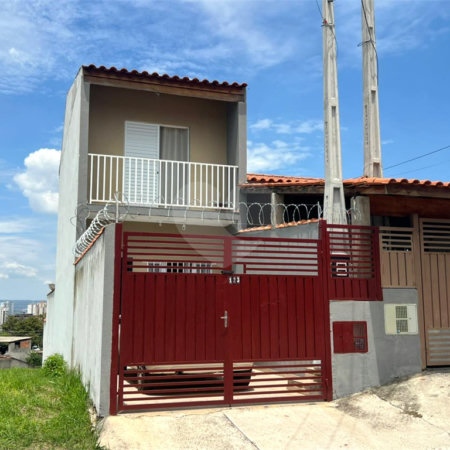 Casa à venda com 2 quartos, sendo 1 suíte, em Vila Barão, Sorocaba, SP