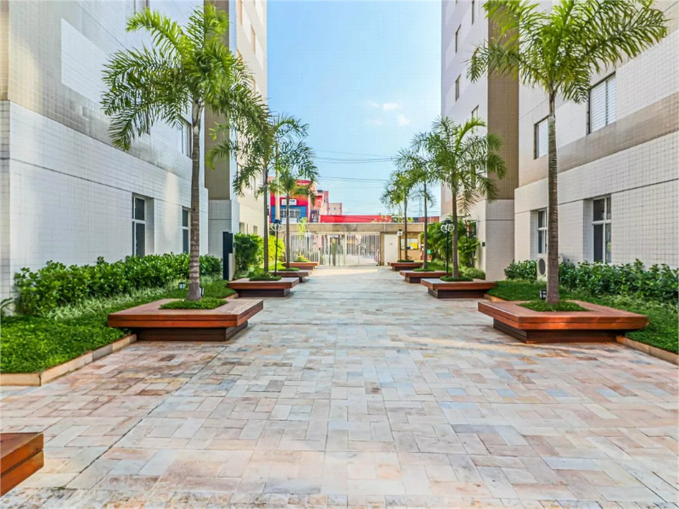 Apartamento à venda com 3 quartos, sendo 1 suíte, em Vila Polopoli, São Paulo, SP